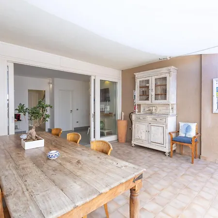 Πανσιόν Domu Ajaju